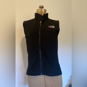 The North Face black zip up vest size small great used condition